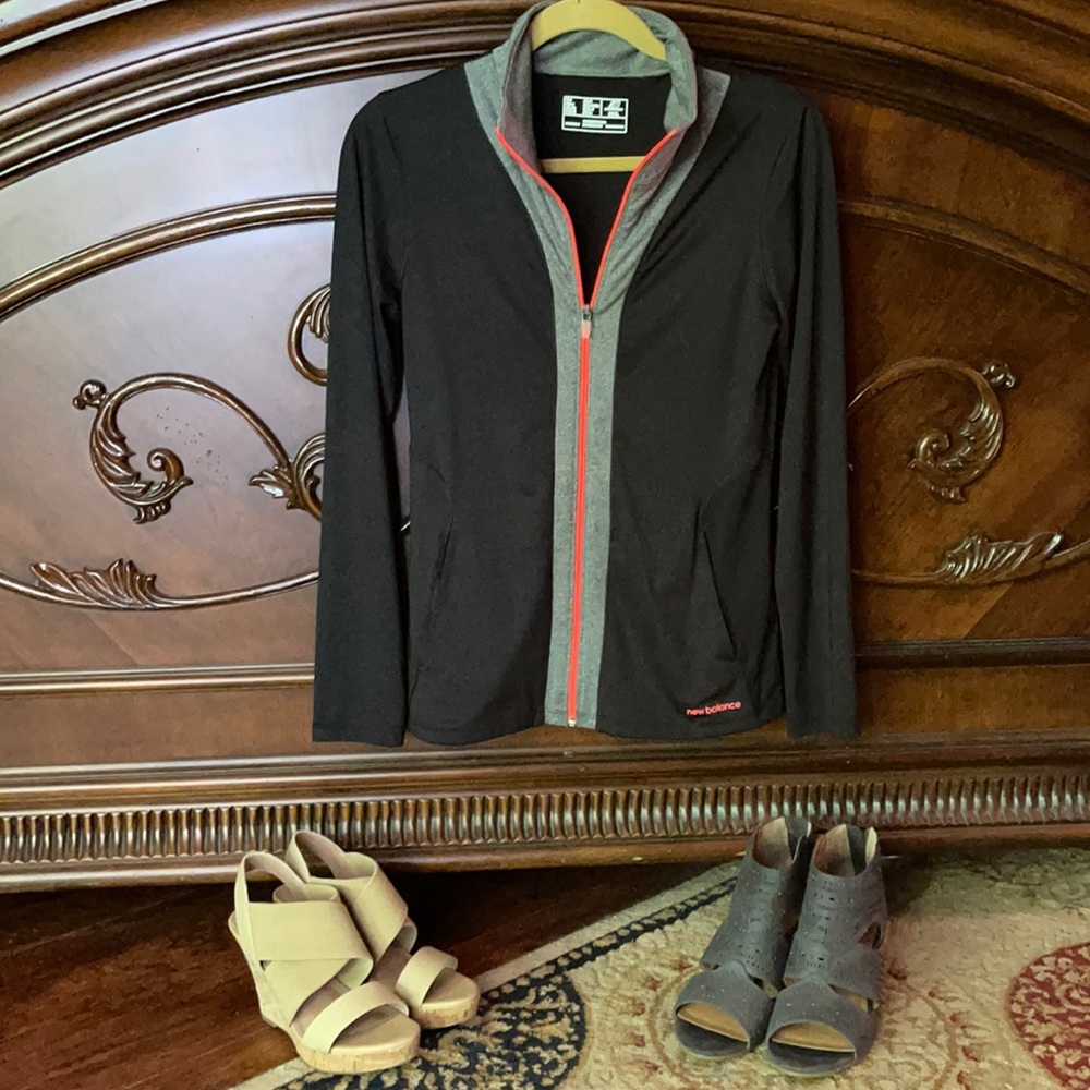 New Balance Jacket - Picture 7 of 9